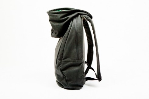puma-by-hussein-chalayan-2012-spring-summer-urban-mobility-backpack-3-620x413