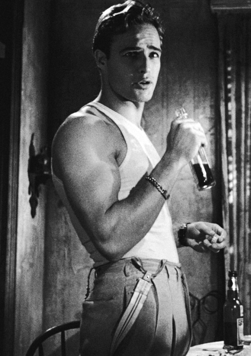 Marlon-Brando-in-A-Streetcar-Named-Desire